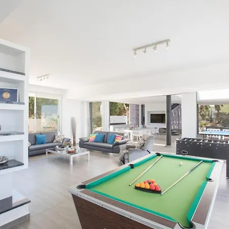 Villa Chloe Luxury *