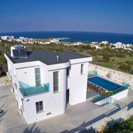 Chloe Luxury Villa Protaras