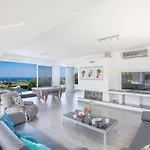 Villa Chloe Luxury