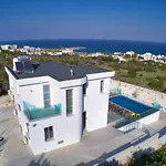 Chloe Luxury Villa Protaras