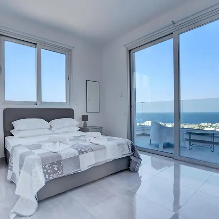 Chloe Luxury Villa Protaras