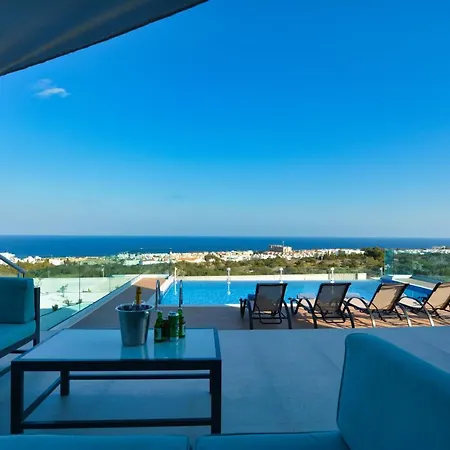 Chloe Luxury * Protaras
