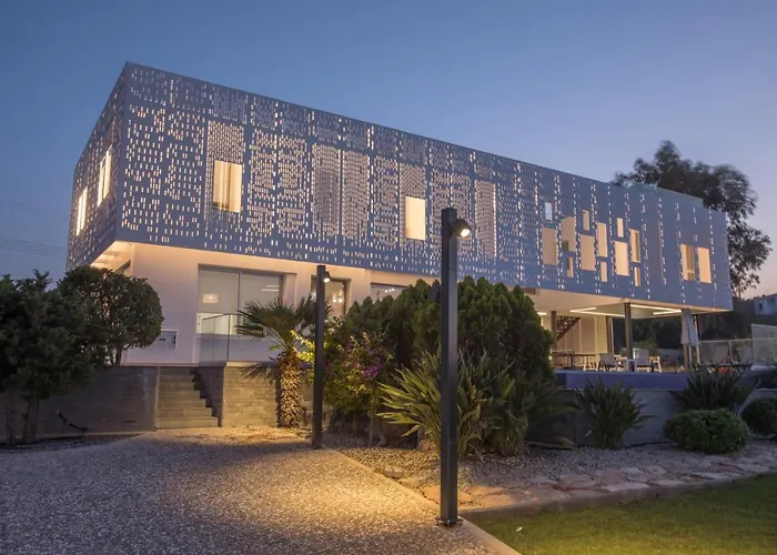 Chloe Luxury ヴィラ *