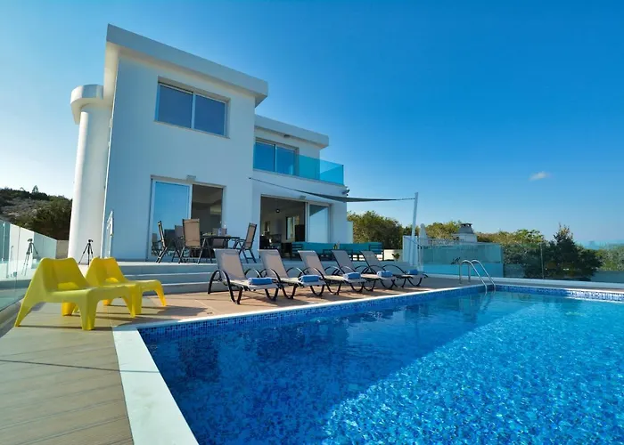 Chloe Luxury Vila Protaras