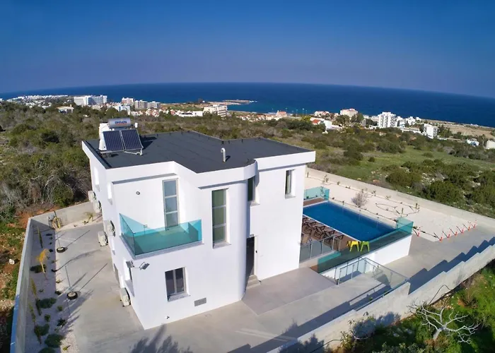 Chloe Luxury Vila Protaras